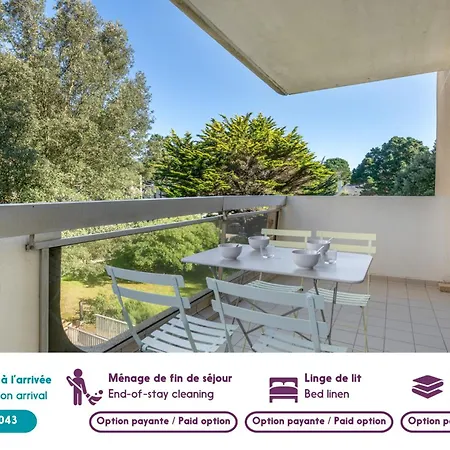 10m De La - 2 Adultes Et 2 Enfants *